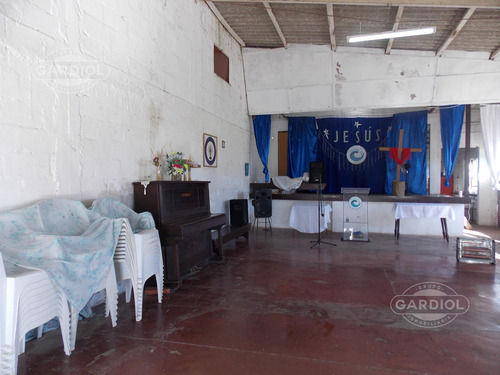 Venta De Galpón En La Estanzuela. Colonia