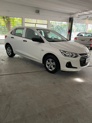 Chevrolet Onix 1.2