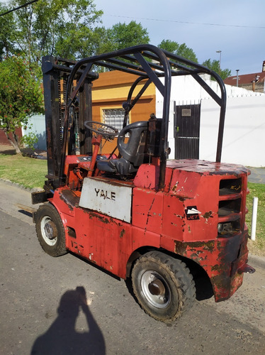Autoelevador Yale 2 Tn Diesel