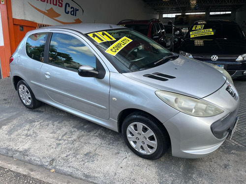 Peugeot 207 1.4 Xr Flex 3p