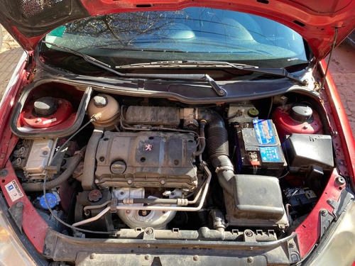 Imagen 15 de 15 de Peugeot 206 1.6 Xs Premium 2005
