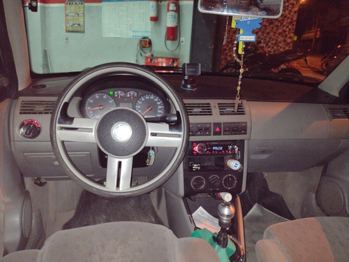 Volkswagen Parati 2001 1.8 5p