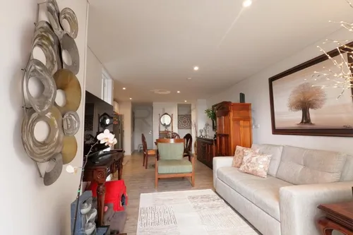 Apartamento En Venta En La Merced. Cod V5801