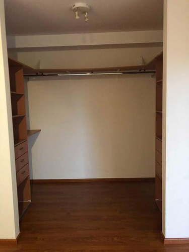 Exclusivo Dúplex En Alquiler 3 Dormitorios, Dependencia Y Cochera