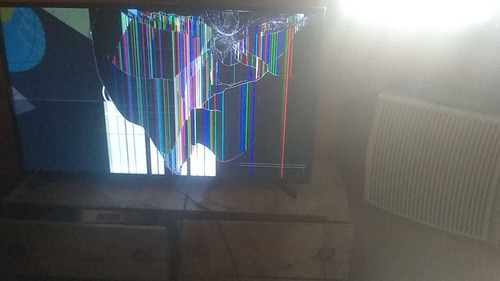 Imagem 3 de 3 de Vendo Smart Tv 43 Polegadas 450