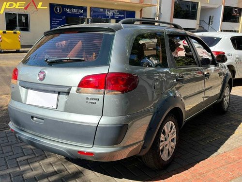Imagem 5 de 10 de Fiat Palio Weekend Trekking