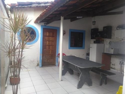 Casa À Venda A 450 M Da Rodovia Em Itanhaém. 5252 M H