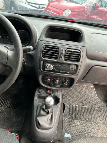 Renault Clio 1.0 2016 80cvs 66.861km - Solicite Peças Rs Aut