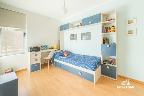 Imagen 23 de 27 de Importante Casa 3 Dormitorios En Venta - Puerto Roldán