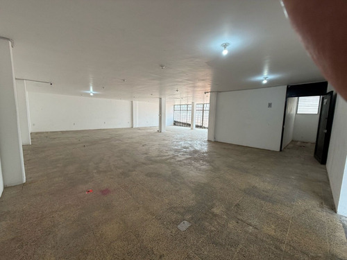 Se Rentan Oficinas Con Bodega, En El Centro De Toluca