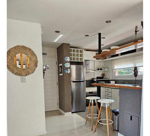 Alquiler Departamento En Las Gaviotas, Mar De Las Pampas, Con Terraza Privada