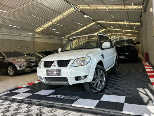 Mitsubishi Pajero TR4 2.0 4X2 16V 140CV FLEX 4P AUTOMÁTICO