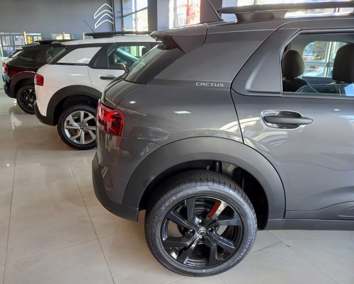Imagen 11 de 15 de Citroën C4 Cactus 2022 1.6 Vti 115 At6 Shine Bi Tono