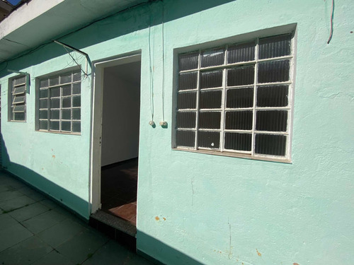 Imagem 6 de 16 de Casa De 2 Quartos,sala,cozinha,banheiro E 1-vaga De Garagem