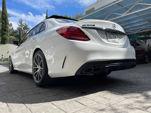 Imagen 9 de 15 de Mercedes-benz Clase C 4.0 63 Amg 2016