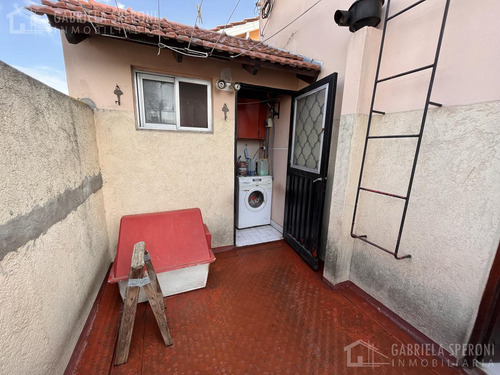 Casa 3 Ambientes Venta Lomas De Zamora