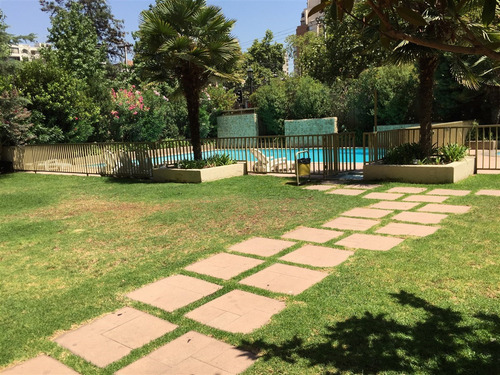 Departamento En Arriendo De 2 Dorm. En Las Condes / Bali Hai