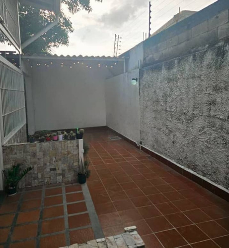 Moderno Loft En Venta En La Morita Ii 015jsc