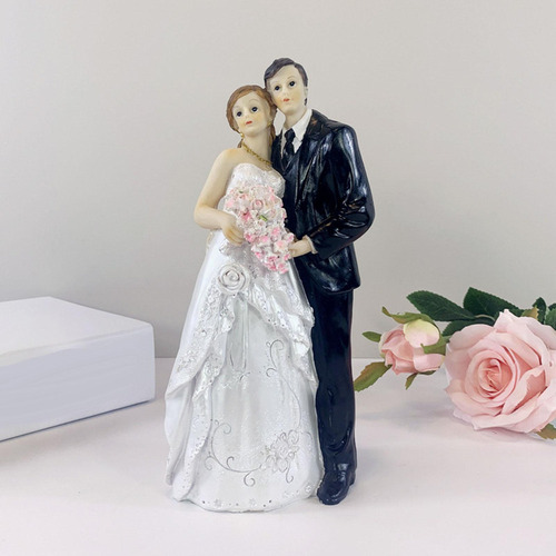 . 1 Peça Topo De Bolo De Casamento Figura Noiva E Noivo