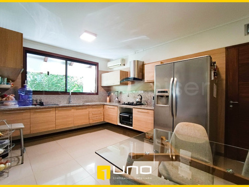 Imagen 6 de 17 de Linda Casa En Venta, Condominio Jardines Del Urubo