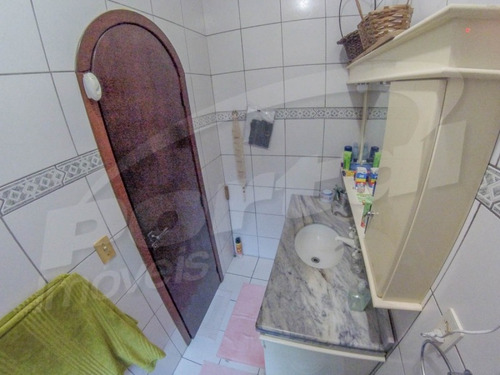 Casa Muito Ampla Em Localização Privilegiada, Contendo 4 Dormitórios, Sendo 2 Suítes, Todos Os Cômodos Grandes E Confortáveis. - 3578471v