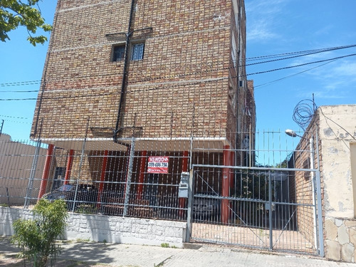 Cerro !!! Cooprtativa , 2 Piso , Duplex Luminoso ., Linda Vista  Cuotas 9000 Pesos 