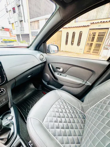 Renault Logan 1.6 Privilege / Intens