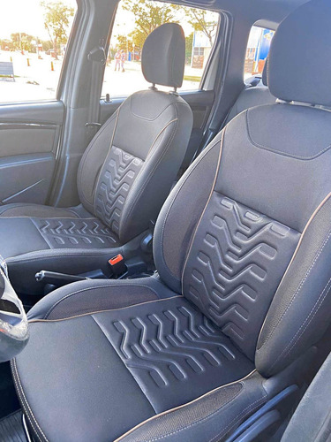 Renault Duster 2015 2.0 Ph2 4x2 Privilege 143cv