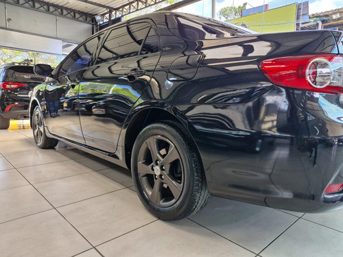 Toyota Corolla Corolla Sedan GLi 1.8 16V (flex) (aut)