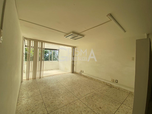 Oficinas En Renta En Col. Jardines