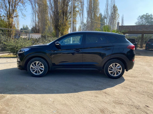 Hyundai Tucson 2.0 Gl Advance Tl 6at 5p 2016. Único Dueño.