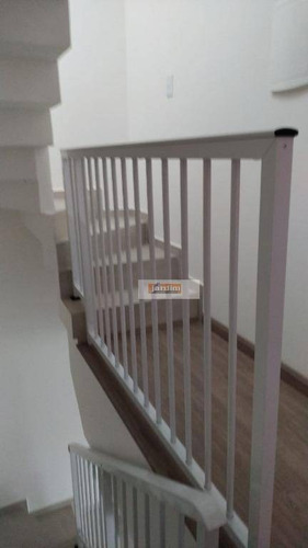 Imagem 8 de 14 de Sobrado Com 3 Dormitórios À Venda, 157 M² Por R$ 840.000,00 - Santa Maria - Santo André/sp - So2740