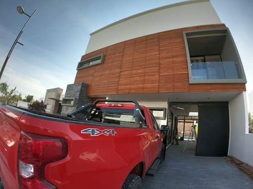 Imagen 17 de 21 de Estrena Residencia En Lomas De Juriquilla, Alberca Propia, J
