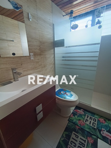 Apartamento En Residencia Vallemar, Juan Griego, Isla De Margarita Cod: 1108