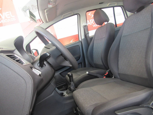 Volkswagen Fox 1.0 Mi 8v Flex 4p Manual
