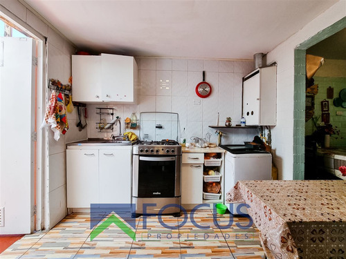 Casa En Venta De 2 Dorm. En Padre Hurtado