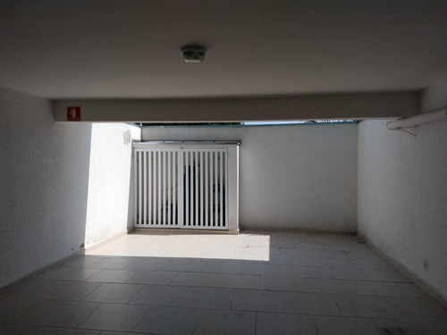 Imagem 4 de 15 de Apartamento Sem Condomínio Para Venda Em Santo André, Vila Valparaiso, 3 Dormitórios, 1 Suíte, 1 Banheiro, 2 Vagas - Sa012_2-1162047