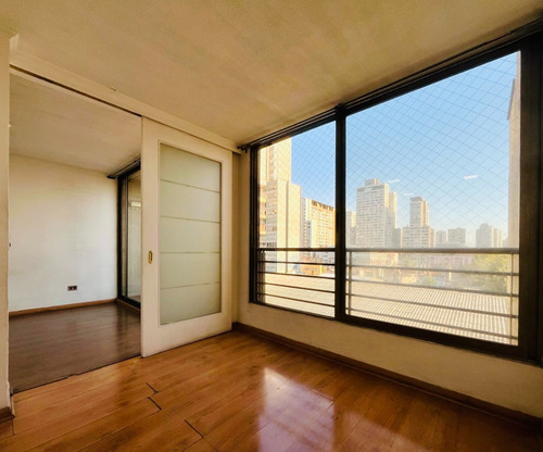 Oportunidad: Se Vende Departamento Metro Santa Ana + Bodega