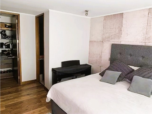 Departamento En Barnechea/ La Huasa