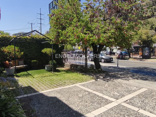 Local Comercial En Alonso De Córdova