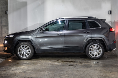 Jeep Cherokee 3.2 Limited
