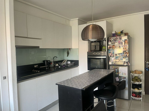 Departamento En Venta De 2 Dorm. En Las Condes