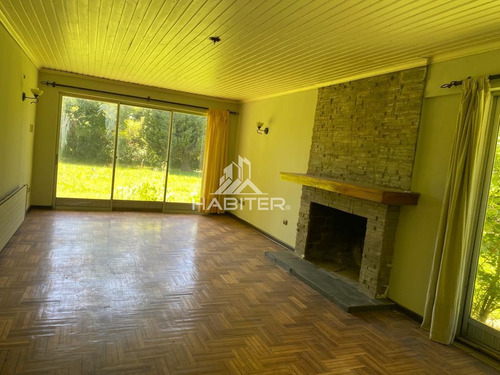 Casa En Venta De 5 Dorm. En Los Angeles