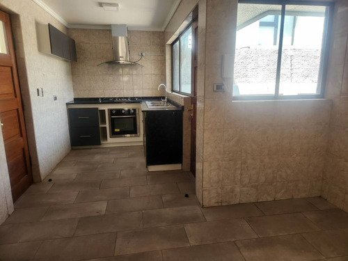 Alto Las Condes, 4 Dorm, 700 Mts2 De Terrano, Disponible
