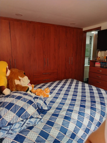 Apartamento Disponible Para Venta, Ubicado En El Conjunto Residencial Los Sauces, Cra. 22 #9-68 Zipaquirá Con Un Área De 72,61 Metros Cuadrados En Un Tercer Piso Y Con Vista Interior.