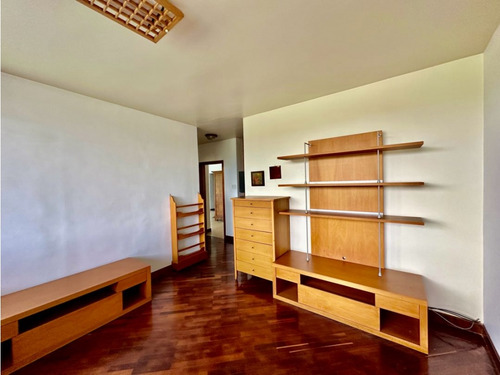 Se Alquila Apto 380m2 4h+s/5b/4p Sebucan