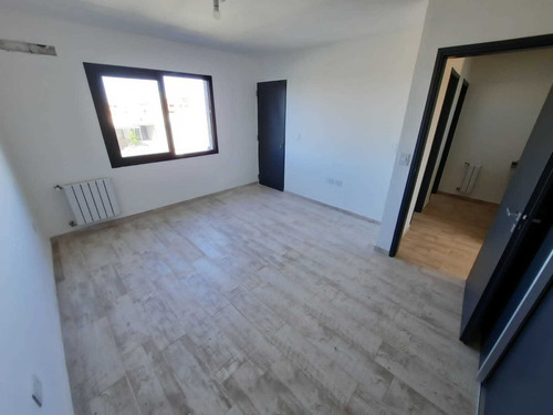 Imagen 12 de 15 de Docta- Venta De Duplex De Tres Dormitorios Con Pileta