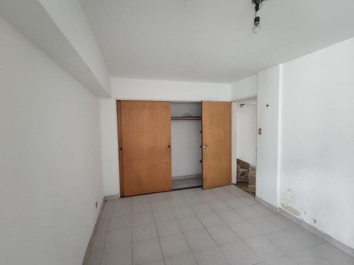 Apartamento En Alquiler 127m2 | Altamira | 3h-2b | Ref: 800