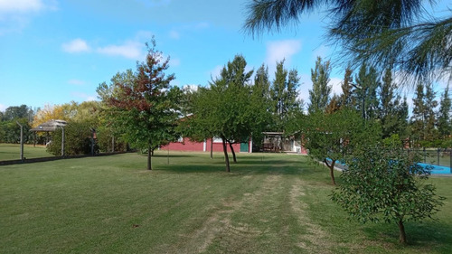 Casa Quinta 4 Ambientes Pileta Parque