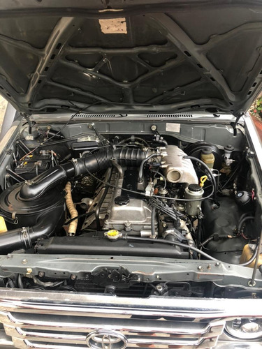 Toyota Macho Land Cruiser 4x4 Sincronico